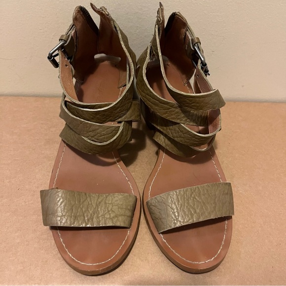 Madewell Sandals - Picture 1 of 7